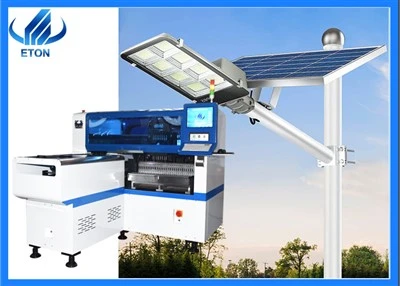 LED-straatverlichting op zonne-energie die machine maakt